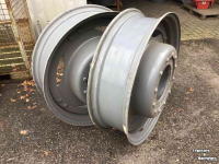 Wheels, Tyres, Rims & Dual spacers Molcon W10-36