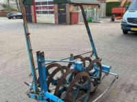 Furrow presses Lemken Variopack vorenpakker. grondbewerking