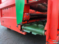 Silage-block distribution wagon Holaras Rabbit  blokkenverdeelwagen  blokkenwagen