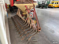 Seed drill Vicon LZ451