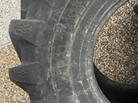 Wheels, Tyres, Rims & Dual spacers BKT Set Agrimax Teris 800/65R32 54mm