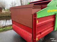 Silage-block distribution wagon Strautmann UBVW Blokkenwagen