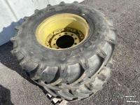 Wheels, Tyres, Rims & Dual spacers Good Year 460/85 R26