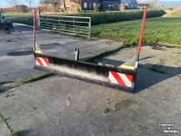 Front-bumper  255