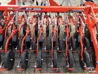 Seed drill Kuhn BTF 3000