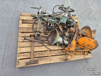 Diverse used spare-parts Conver Diverse onderdelen Stuur / pompen / schroef / ventielenblok/ cilinders