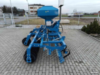 Overseeder  Grass mix plus 5m