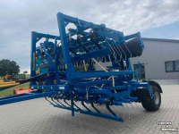 Overseeder  Grass mix plus 5m