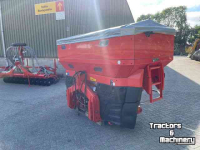 Fertilizer spreader Kuhn AXIS M30.2
