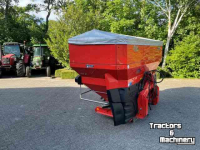 Fertilizer spreader Kuhn AXIS M30.2