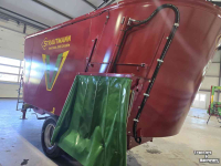 Vertical feed mixer Strautmann Voerwagen