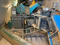 Weighing machines Pro-Pak Weeglijn, opvoerelevator, 2000 EW weger, poetmachine