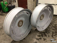 Wheels, Tyres, Rims & Dual spacers Titan W10-38 verstelbaar