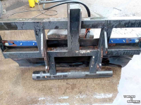 Bale clauw  Balenklem, Pakkenklem, boven-over, JCB aansluiting