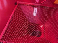 Fertilizer spreader Lely SX 4000 Meststoffenstrooier