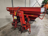 Fertilizer spreader Lely CENTERLINER