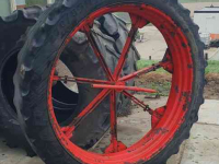 Wheels, Tyres, Rims & Dual spacers  270/85R50