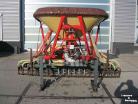 Seed drill Vicon Octopus LZ451