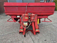 Fertilizer spreader Lely Centerliner strooier