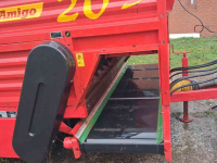 Silage-block distribution wagon  Amigo 20S