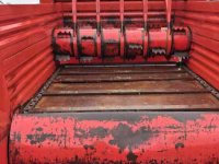 Silage-block distribution wagon  Amigo 20S