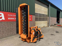 Flail mower Falc TLF 2000 Zij-klepelmaaier