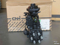 Tractor New Holland Brandstofpomp TM MXM Parts nr:87802532R