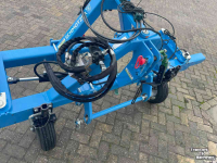 Inter-row cultivator Schmotzer AV5 Camera-gestuurd parallel verschuifframe AMAZONE