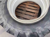 Wheels, Tyres, Rims & Dual spacers Michelin 18.4R38