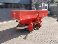 Fertilizer spreader Rauch Alpha  1131  Kunstmeststrooier