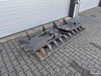 Diverse used spare-parts Fliegl Maisplaten / Maismessen