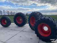 Wheels, Tyres, Rims & Dual spacers Michelin 600/70R30 en 800/70R38. Michelin Axiobib 2. Passend op Fendt 700 serie