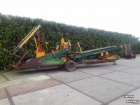 Potato pick-up loader Jansen en Heuning Opschepmachine 60/3