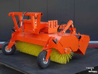 Sweeper Hofstede veegmachine Model  SMART verwisselbaar aankoppel bord ook met Knikmops etc aankoppeling