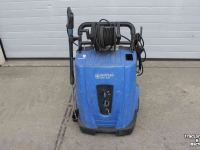High-pressure cleaner, Hot / Cold Nilfisk MH 2M heetwater hogedrukreiniger stoomcleaner