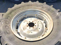 Wheels, Tyres, Rims & Dual spacers Good Year DT812 480/70R34