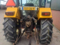 Tractor Renault 681 2wd