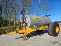 Slurry tank Veenhuis 4200L mesttank/watertank