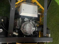 Ride-on mower Walker S18GH opvangzero-turn frontmaaier