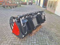 Silage Grabbucket / Grabfork Hemach Pelikaangrijper / Pelikaanbak 220 CM