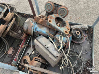 Other machines and accessories for the workshop and yard Demag 1.5 Ton takel bovenloop kranen gebruikt