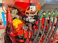 Seed drill Accord Waspeenzaaimachine / Zaaimachine