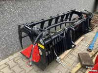 Skeleton buckets Hemach Puinbak
