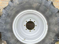 Wheels, Tyres, Rims & Dual spacers Michelin 16.9R24 30% Agribib