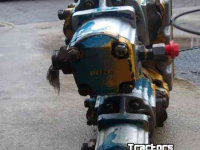 Diverse used spare-parts  Hydro olie pomp / aandrijf kast met dubbele pomp