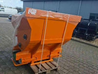Sawdust spreader for boxes Flingk KSS 1015