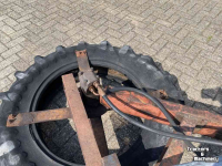 Feed sweeper wheel  Dubbele Voerbandveger
