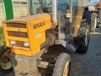 Tractor Renault 461s