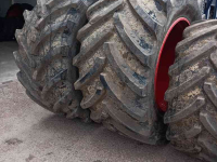 Wheels, Tyres, Rims & Dual spacers BKT 900/50R42 710/55R30