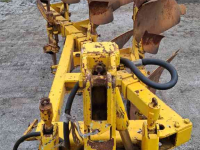 Ploughs Rumptstad 3 schaar wentel ploeg